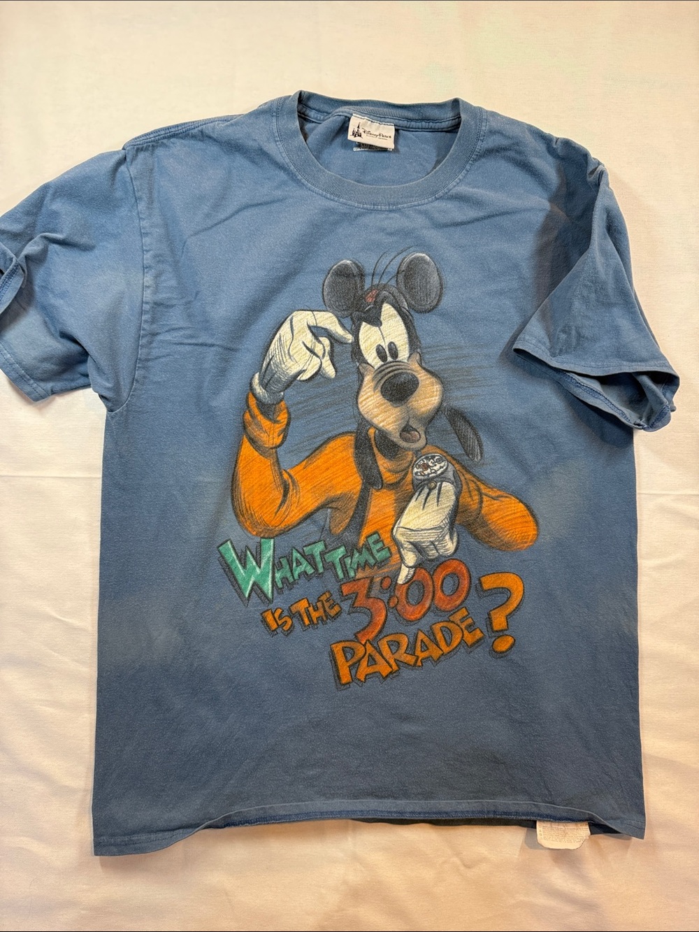 Disney Parks Goofy 3:00 Parade Graphic Tee Y2K Blue Hanes Beefy L